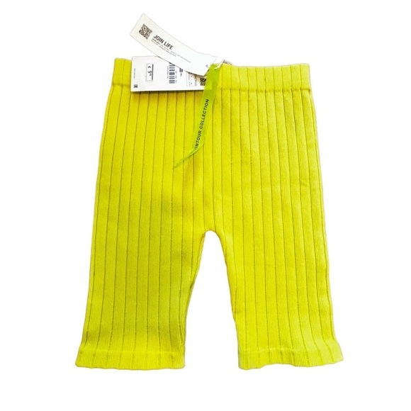 3 piece bundle, Zara women’s XS. Two shorts and one leggings, capris. New! - Picture 3 of 9